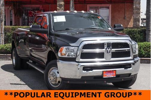 2017 RAM 3500 Tradesman Crew Cab 4x4 8' Box