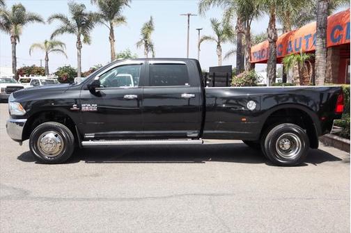2017 RAM 3500 Tradesman Crew Cab 4x4 8' Box