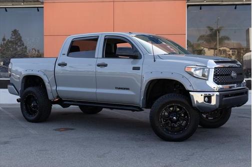 2018 Toyota Tundra SR5