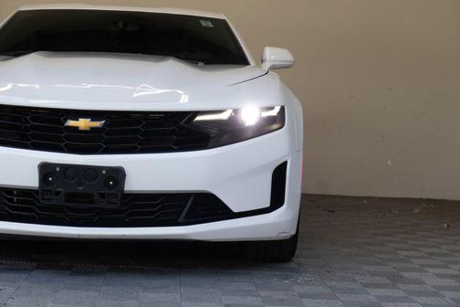 Summit White 2023 Chevrolet Camaro 1LT