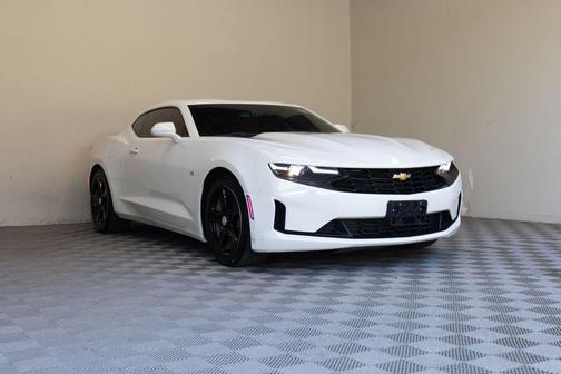 Summit White 2023 Chevrolet Camaro 1LT