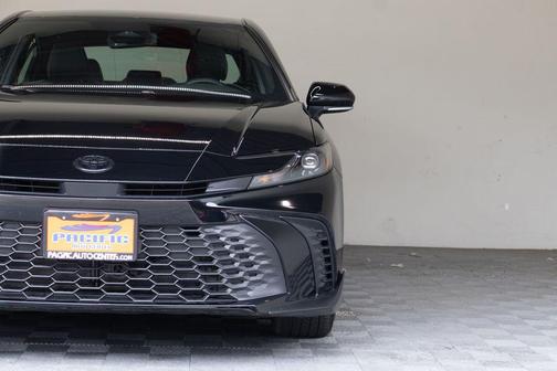 Midnight Black Metallic 2026 Toyota Camry SE