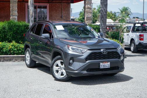 Magnetic Gray Metallic 2020 Toyota RAV4 XLE