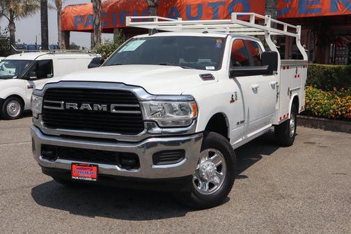 2021 RAM 3500 Big Horn Crew Cab 4x4 8' Box