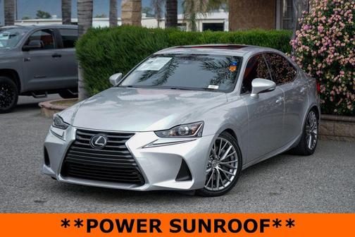 2018 Lexus IS 300 Base