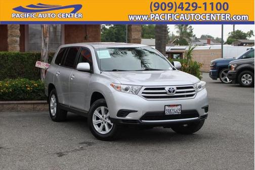 2012 Toyota Highlander SE