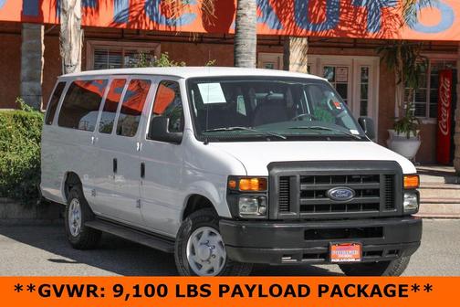 2008 Ford E350 Super Duty XL Wagon