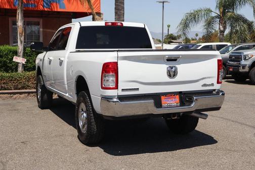 2019 RAM 2500 Big Horn Crew Cab 4x4 6'4' Box