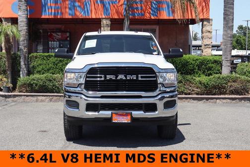 2019 RAM 2500 Big Horn Crew Cab 4x4 6'4' Box