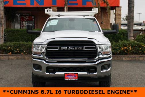 2021 RAM 3500 Big Horn Crew Cab 4x4 8' Box