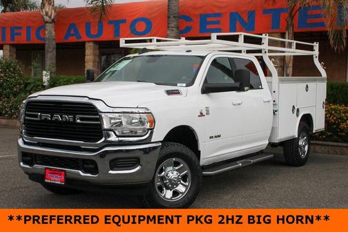 2021 RAM 3500 Big Horn Crew Cab 4x4 8' Box