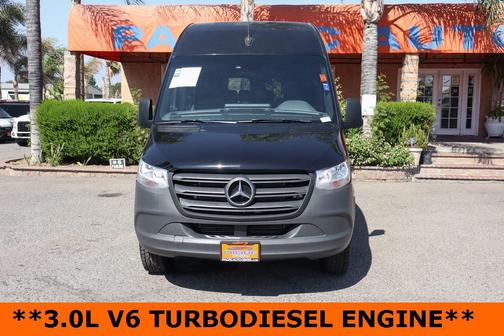 2021 Mercedes-Benz Sprinter 2500 Standard Roof