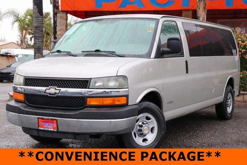 2005 Chevrolet Express 3500 Base