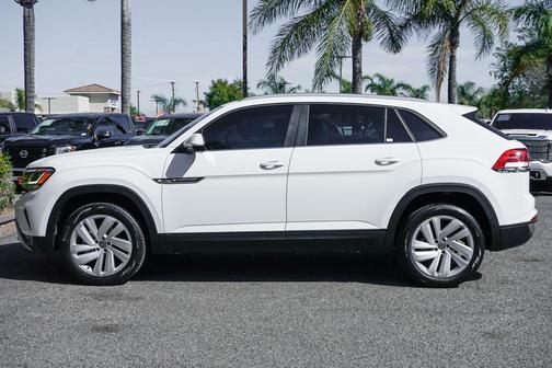 2023 Volkswagen Atlas Cross Sport 2.0T SE w/Technology