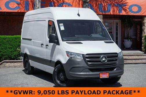2022 Mercedes-Benz Sprinter 2500 Standard Roof