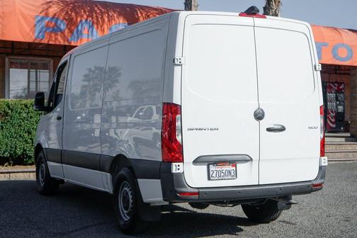 2022 Mercedes-Benz Sprinter 1500 Standard Roof I4