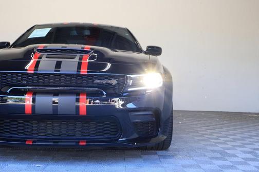 Pitch Black Clearcoat 2023 Dodge Charger SRT Hellcat Widebody Jailbreak