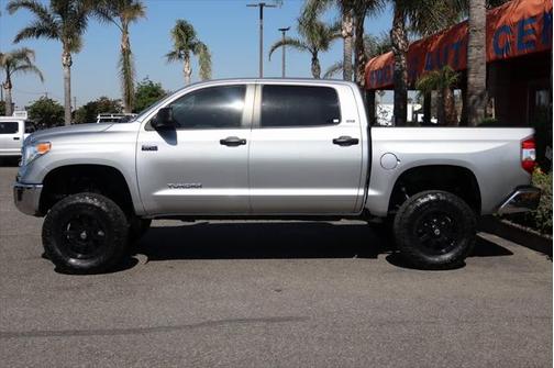 2016 Toyota Tundra SR5