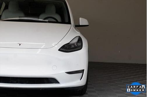 2021 Tesla Model Y Long Range Dual Motor All-Wheel Drive