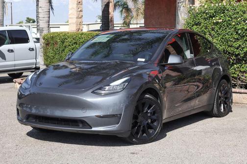 2023 Tesla Model Y Long Range Dual Motor All-Wheel Drive