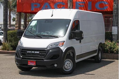 2025 RAM ProMaster 2500 Tradesman