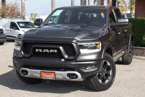 Granite Crystal Metallic Clearcoat 2019 RAM 1500 Rebel