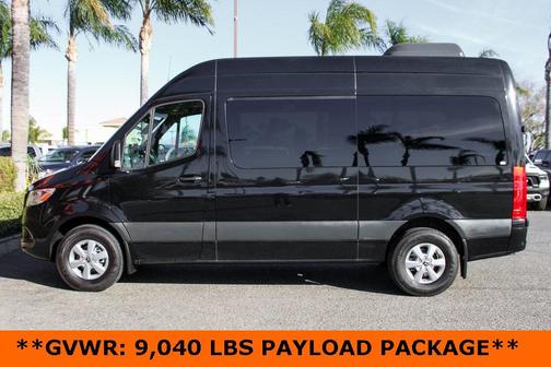 2022 Mercedes-Benz Sprinter 2500 Standard Roof