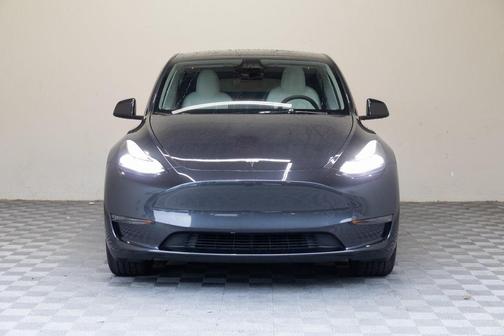 2024 Tesla Model Y Long Range Dual Motor All-Wheel Drive
