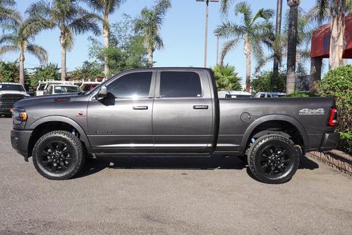 2022 RAM 2500 Limited Crew Cab 4x4 6'4' Box