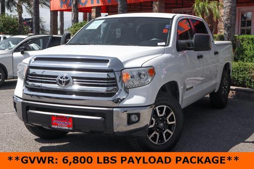 2017 Toyota Tundra SR5