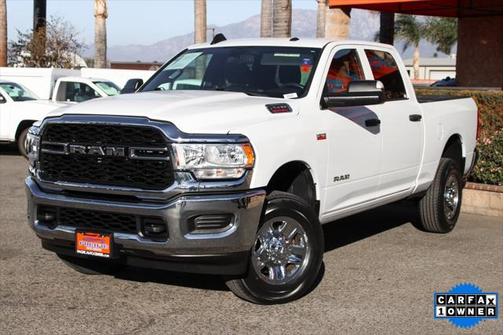 2022 RAM 2500 Tradesman Crew Cab 4x4 6'4' Box