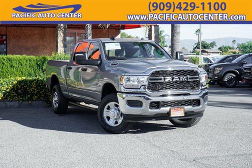 2024 RAM 2500 Tradesman Crew Cab 4x4 6'4' Box