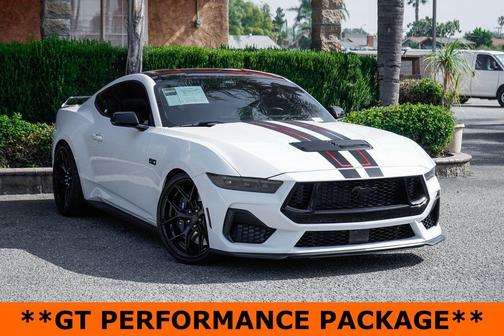 Oxford White 2024 Ford Mustang GT Premium