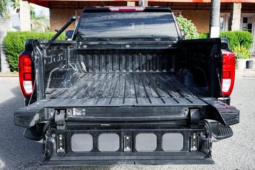 2023 GMC Sierra 2500 SLE