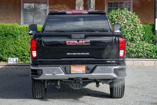 2023 GMC Sierra 2500 SLE