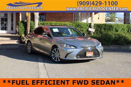 2019 Lexus ES 300h Base