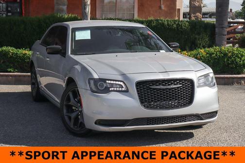 Silver Mist Clearcoat 2023 Chrysler 300 Touring