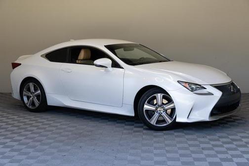 2016 Lexus RC 200t 200t