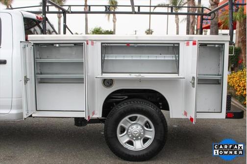 2022 RAM 2500 Tradesman Crew Cab 4x4 8' Box