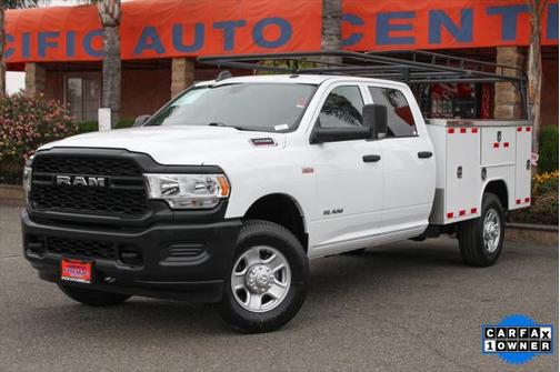 2022 RAM 2500 Tradesman Crew Cab 4x4 8' Box