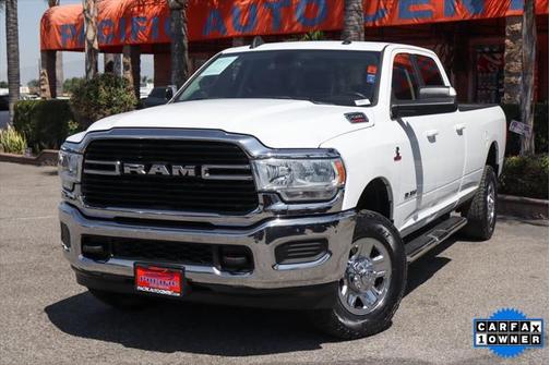 2020 RAM 2500 Big Horn Crew Cab 4X4 8' Box