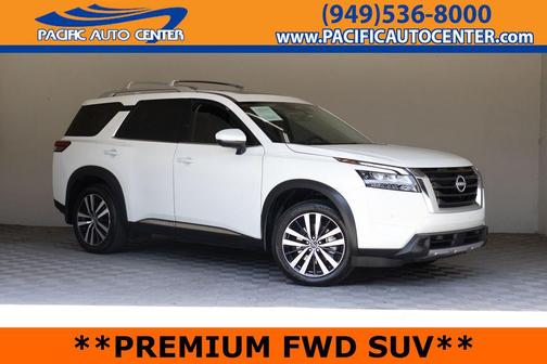 Everest White Pearl Tricoat 2025 Nissan Pathfinder Platinum FWD