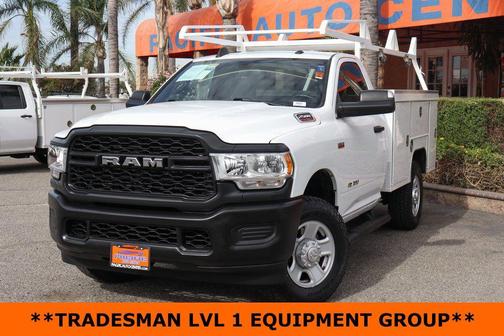 2022 RAM 2500 Tradesman Regular Cab 4x4 8' Box