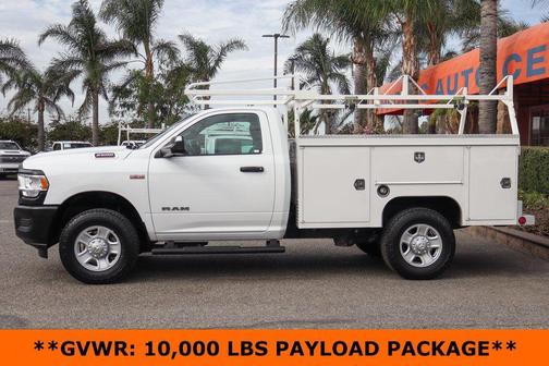 2022 RAM 2500 Tradesman Regular Cab 4x4 8' Box