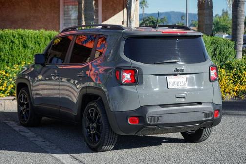 2020 Jeep Renegade Altitude