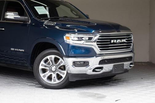 Patriot Blue Pearlcoat 2021 RAM 1500 Longhorn