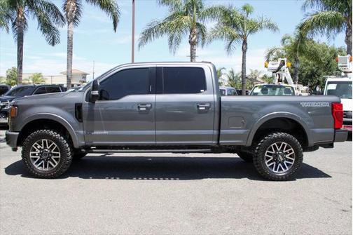 2022 Ford F-350 Lariat