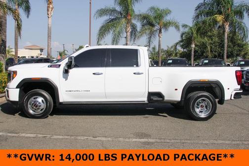 2022 GMC Sierra 3500 Denali