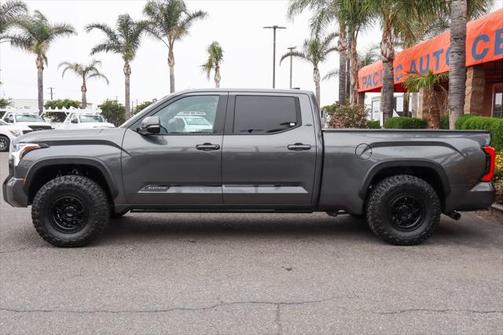 2022 Toyota Tundra Platinum