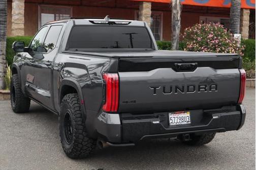 2022 Toyota Tundra Platinum
